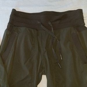 Lululemon Unlined studio pants